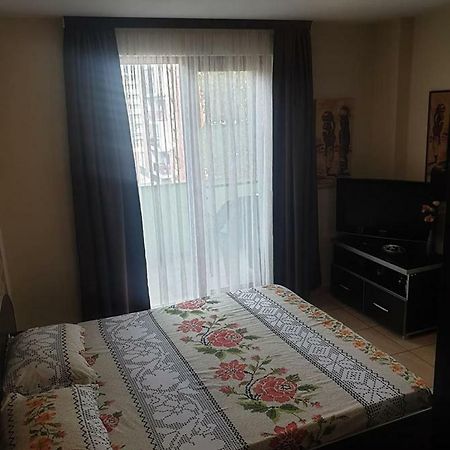 Nick Apartments Mamaia Ngoại thất bức ảnh